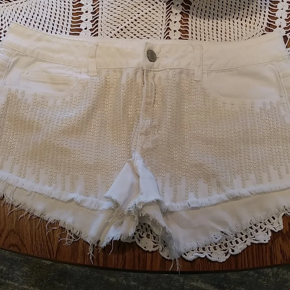 American Eagle white denim shorts - Picture 1 of 7